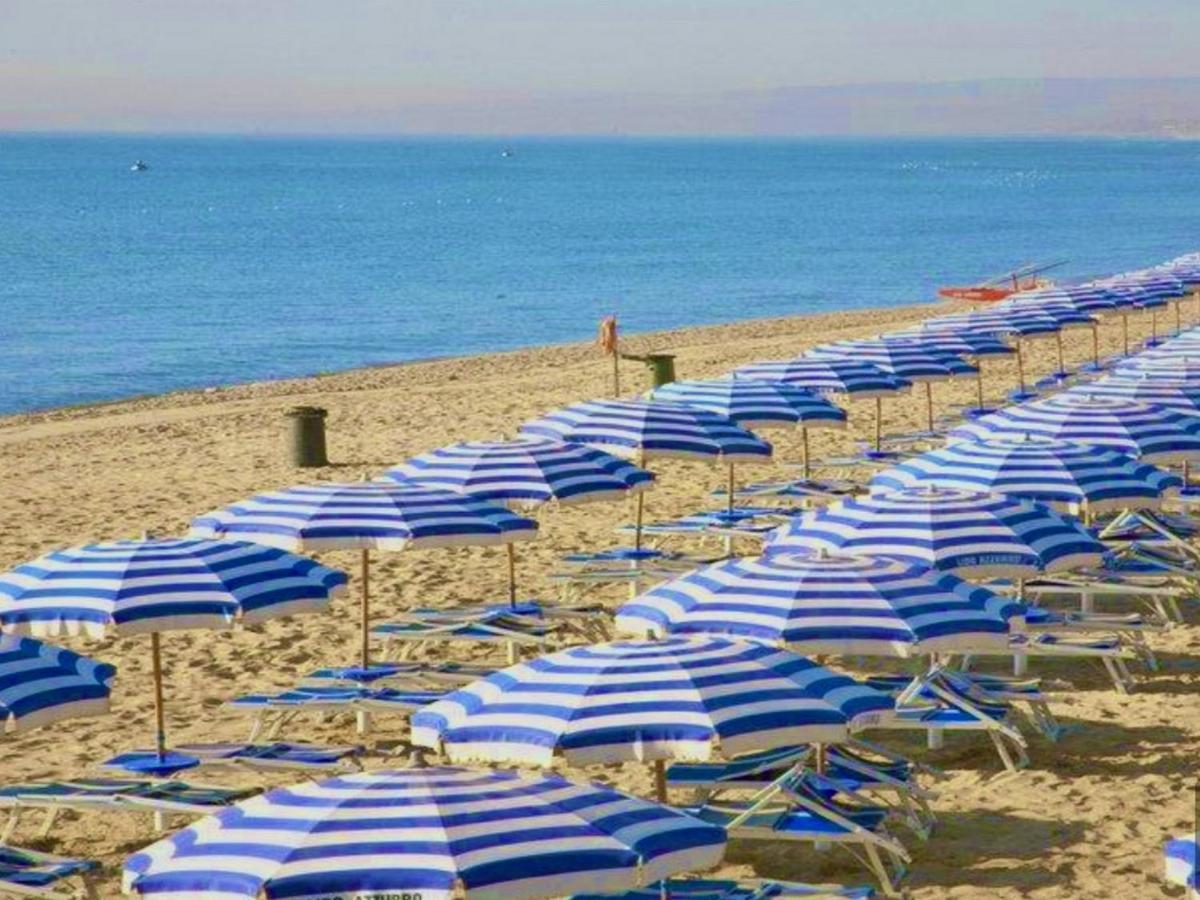 קטאניה Villaggio Albergo Internazionale La Plaja מראה חיצוני תמונה